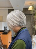 ショートボブ