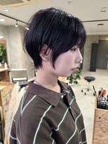 ハーフェン(HAfeN)&nbsp;【札幌円山美容室】丸みショート