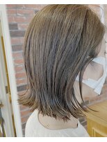 メイクス 表参道(MAKE'S omotesando)&nbsp;切りっぱなしのミディアムボブ(店長イカリジュンイチ)