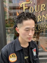 フォーコーナーズ(Four Corners)&nbsp;宮城リョータパーマ/スキンフェード/スパイラルパーマ