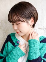 カライング(ing)&nbsp;大人可愛い20代30代40代黒髪前下がりひし形小顔ボブ丸みショート