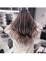 キング 高槻(K!ng)&nbsp;縮毛矯正髪質改善ハイライトレイヤーカット高槻美容室エクステ