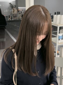 エラ(ELLA) 【ブリーチなしダブルカラー×オリーブベージュ】