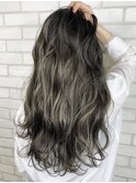 オリーブグレージュグラデーション