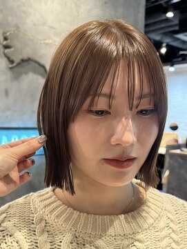 ガーデントウキョウ(GARDEN Tokyo) ブリーチなしダブルカラー/ハニーベージュ/ボブ