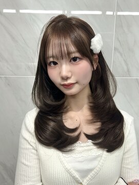 柔らか清楚感レイヤー×ミルクチョコレート