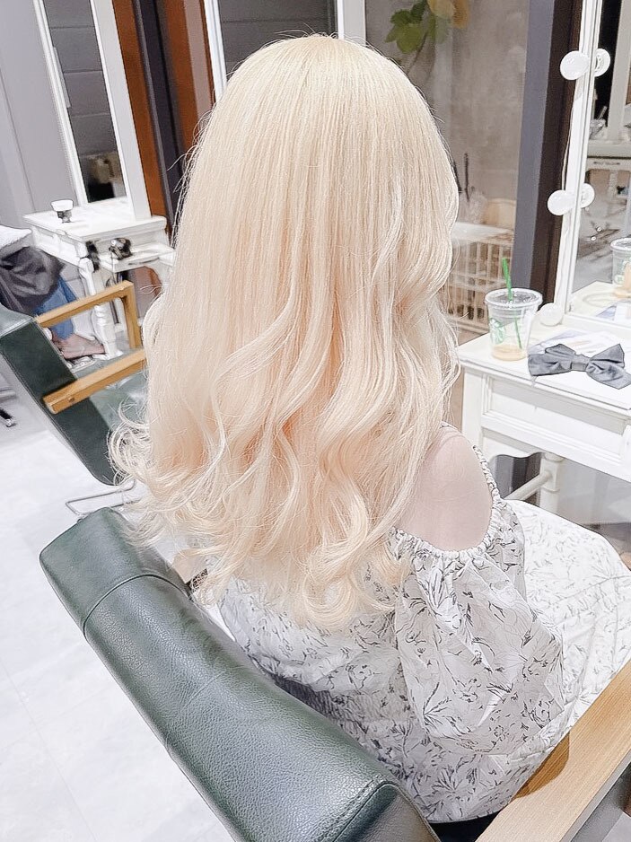 金髪ブロンドヘアハイトーンカラー：L268405520｜デイズ(days)のヘア