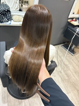 ユラ(YURA) 髪質改善 カラー ベージュ 【姫路/姫路駅/韓国風】