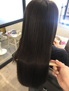 アールサロン アオヤマ(Rr SALON AOYAMA) サファイヤミネコラ