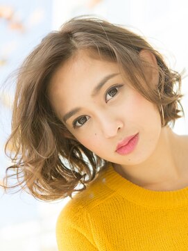 エリア(area) 【area本店 西大島】ベージュカラー 無造作 カール 大人ボブ☆