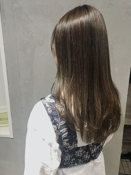 フークフーク(HOEK HOEK) フォギーベージュ☆ロングレイヤー詳細インスタ@y_e1127 20代