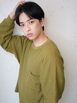 ロミーオム 本厚木(ROMMY. Homme) 女子ウケ間違い無しのナチュラルセンターパート / ロミーオム