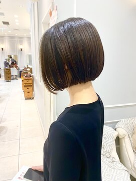 ネオリーブギンザ 銀座店(Neolive GINZA) 大人女性向け！首の長く見える大人のミニボブ