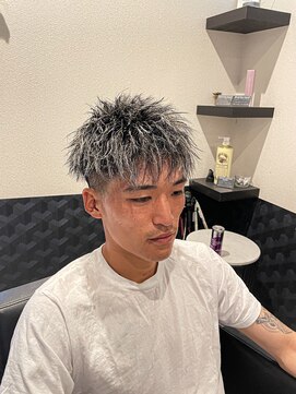 hair salon 華化 シルバーツイストマッシュ
