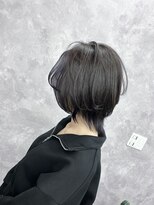 アンティア小作(ANT‘IA)&nbsp;レイヤーボブ。ディープラベンダー