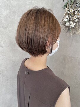 ドール 阪急高槻(DOLL) 丸みのある大人女子ショート