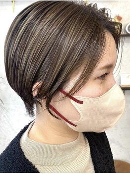 ラヌゴ(lanugo)の写真/丁寧なカウンセリングで、大人女性の魅力を引き出す艶髪に♪髪をいたわりながら理想のカラーに仕上げます◎