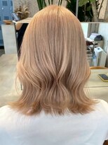 エリマ 横浜西口(elima)&nbsp;横浜白髪染めミディアムボブミルクティーベージュレイヤーカット