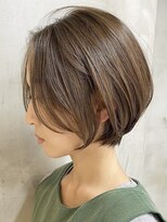 エリマ 横浜西口(elima)&nbsp;横浜白髪染めタッセルボブミルクティーベージュヘーゼルベージュ