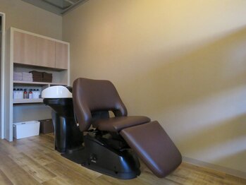 シアンヘアデザイン(cyan hair design)の写真/相談のしやすさ◎気兼ねなく話せるプライベート空間で、髪の悩みや理想をじっくり共有し“BEST”を提案