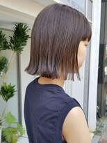 インビテーション(invitation)&nbsp;きりっぱなしボブ×オリーブグレージュ