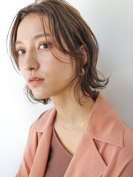 スクリーンギンザメゾン 銀座(SCREEN GINZA MAISON.) 黒髪カタログ/クラゲヘアー/オリーブグレー/銀座