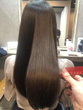イーラヘアー(ERA HAIR) 艶々髪質改善トリートメント×ダークグレージュ透明感カラー