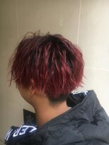 エモー(MoH) 波打ちレッドセンターパート