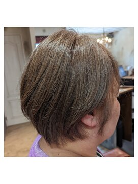 エルラ(ELRA) ひし形ショート(伸ばし中)