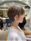 くびれた丸みのショートボブ