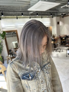 アドア 横浜(ADORE) ラベンダーグレー