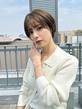 シェルター バイ トウキョウ(Shelter by TOKYO) ショートボブ×シースルーバング×柔らかブラウンカラー