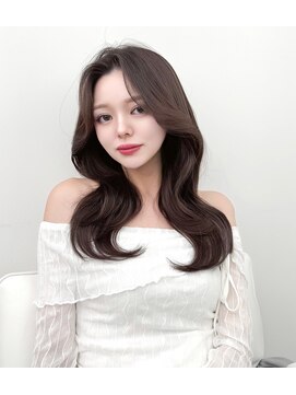 アマトウキョウスマートサロン(AMA TOKYO×Smart Salon) 韓国ヘア　レイヤーカット　顔まわり