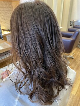 ブレスバイファースト 富谷店(Breath by first) ナチュラルカールとベージュロング