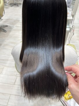 ビス ヘア アンド ビューティー 西新井店(Vis Hair＆Beauty) 20代30代40代髪質改善トリートメント艶感ストレート透明感ロング