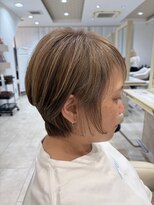 アッシュ 仙川店(Ash)&nbsp;ショートボブ30代40代50代丸顔ブリーチ白髪ぼかしハイライト
