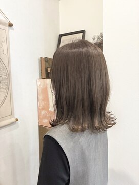 ソルシエ ヘアー(Solcie hair) 【透明感抜群】オリーブグレージュ×くびれミディ