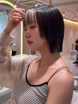 サンド ミュウ 横浜店(sand mieu) ぱつっと切りっぱなしボブ