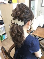 ロカット サロン(Roquat Salon)&nbsp;なみなみローポニー アレンジ 【ヘアセット  立川/立川南/袴】