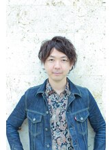 ハミングバード ヘアーデザイン(Humming Bird hair design) 與那城 慶太