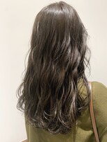 アンサム 二子玉川店(UNSOME) オリーブアッシュ