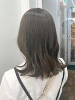 ローウェ 渋谷(Louwe)&nbsp;ブリーチなしのオリーブグレージュ【Louwe 渋谷 mitsuki】