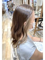 ネオリーブエム(Neolive em;)&nbsp;大人女性向けインナーカラー☆グレージュカラー