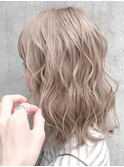 911栗色ミルクチョコレートブロンドヘア波巻き艶感金髪ボブ