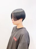 【松戸 藤原】センターパート黒髪刈り上げ 大人かわいい