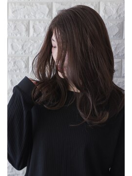 ノイン(noine) 2023,,,#セミロング#大人女性