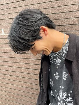 アーリー(Ali'i) サイドパートカルマヘア韓流マッシュウルフセンターパートメンズ