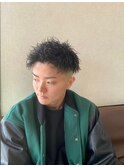 スキンフェード【男らしさ＋垢抜け感溢れる】ツイストパーマ☆