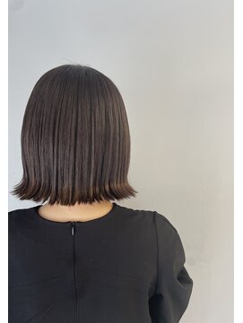 リッカ ギンザ バイ バッカ(Licca GINZA by bacca) 切りっぱなしボブ/髪質改善ストレート