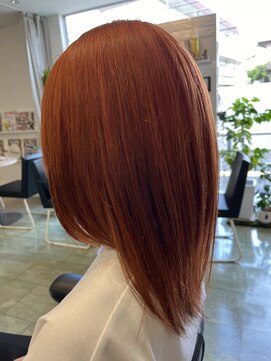 レモーダサロン(Le Moda salon) オレンジカラー